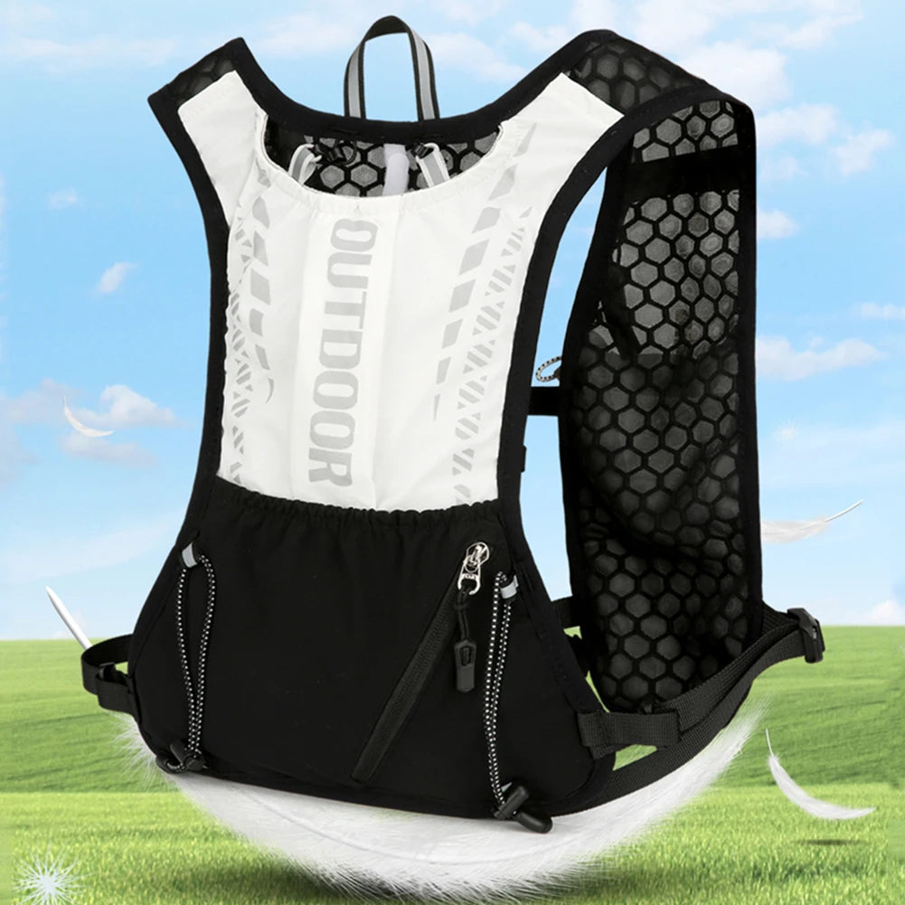 Hydration Running Vest Breathable Lightweight Running Vest Reflective Water Bladder Daypack for Hiking Trail Running