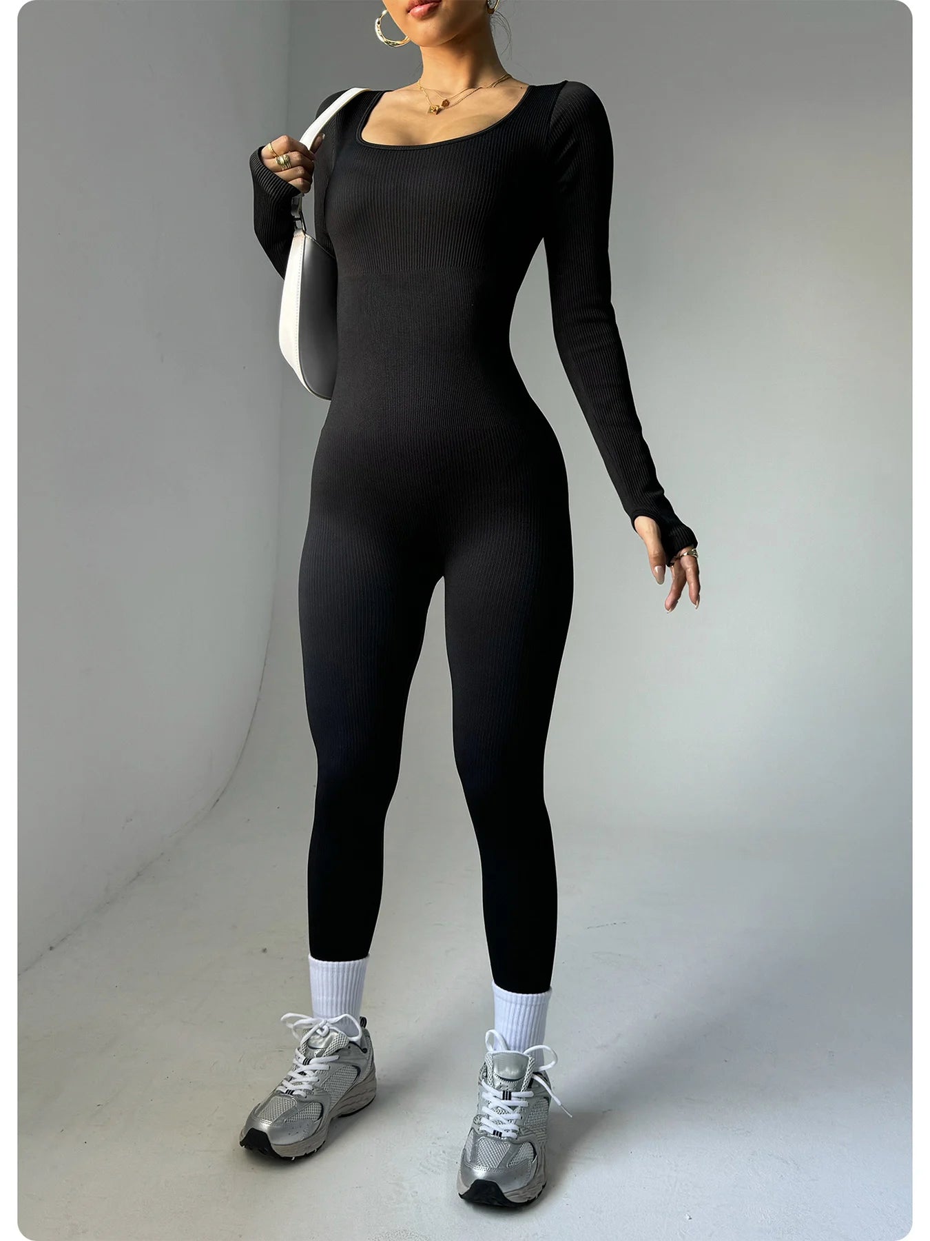 Women's one-piece yoga suit black jumpsuit long sleeved bodysuit sexy and fashionable streetwear casual sports bodysuit