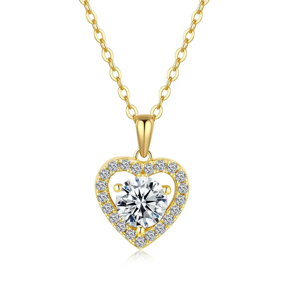 Luxury 100% Real 18k Gold  Women's Heart-shaped Love Pendant Clavicle Chain Moissanite Necklace