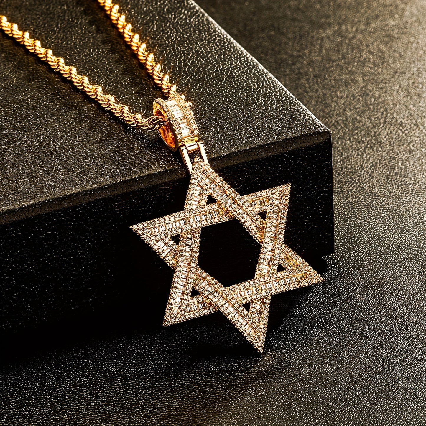 1pc 14K Gold Plated Golden-Plated Star of David Pendant Necklace with Sparkling Cubic Synthetic Zirconia - 24in Rope Chain, Unisex Casual Jewelry for Weddings, Daily Wear & Holiday Gifts (Valentine's Day, Mother's Day, Ramada